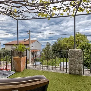 https://kostabela-sea-view.primorje-gorskikotar.com